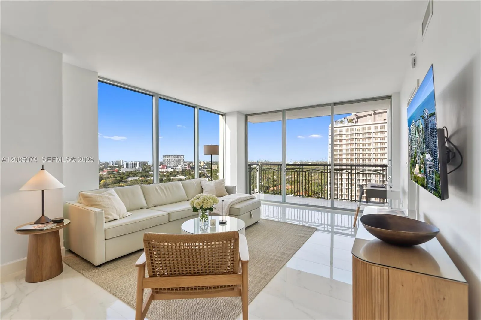 En Renta 3350 SW 27th Avenue 1807, Coconut Grove, FL 33133, Coconut Grove, FL 33133