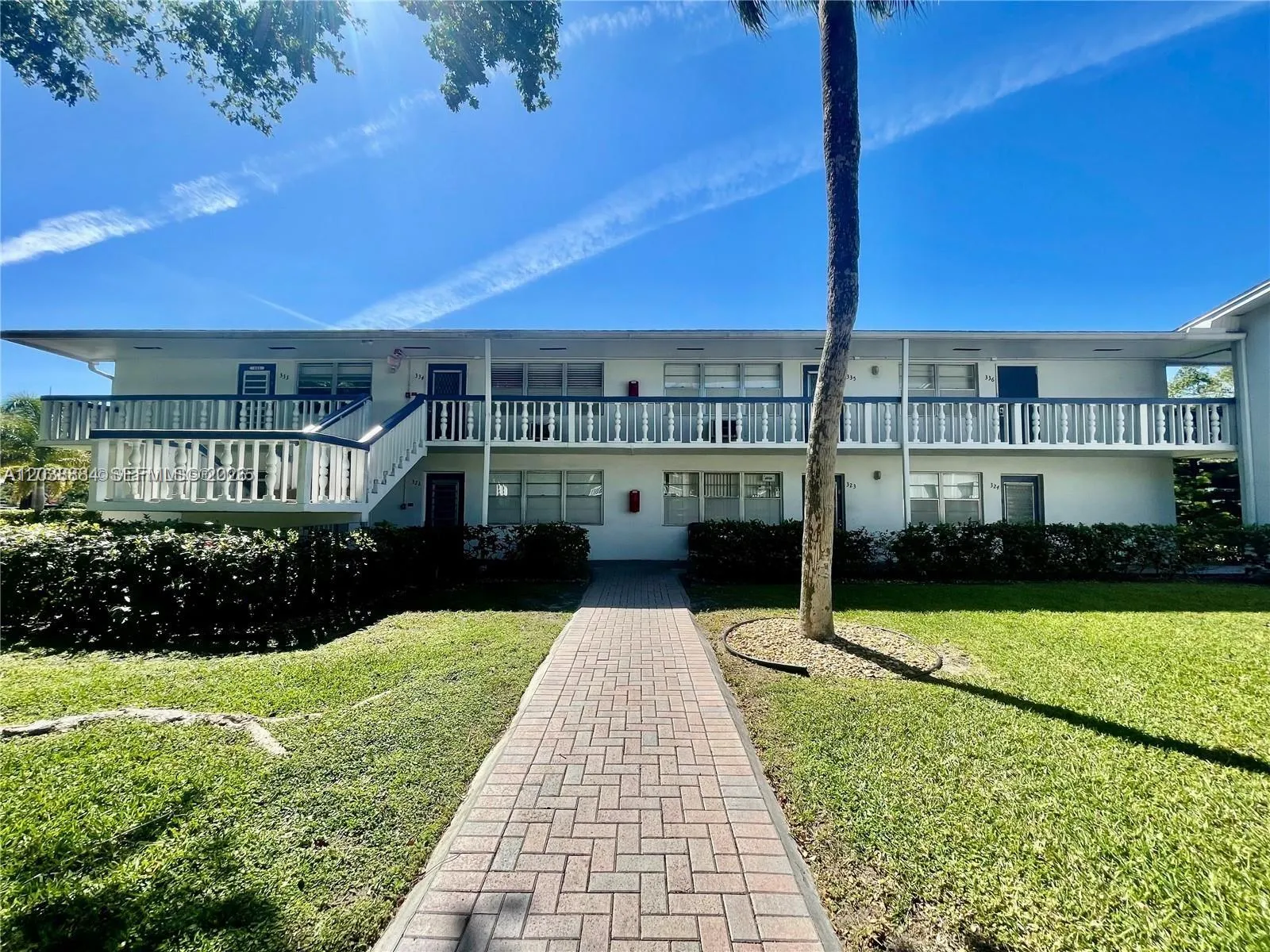 Foto de propiedad en 337 Durham J 337, Deerfield Beach, FL 33442 Deerfield Beach con MLS# 