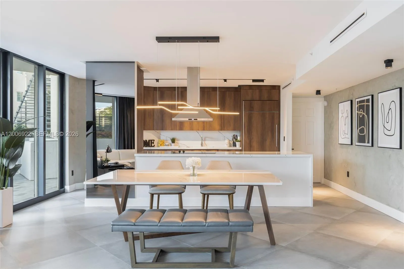 Foto de propiedad en 3370 Hidden Bay Drive 409, Aventura, FL 33180 Aventura con MLS#