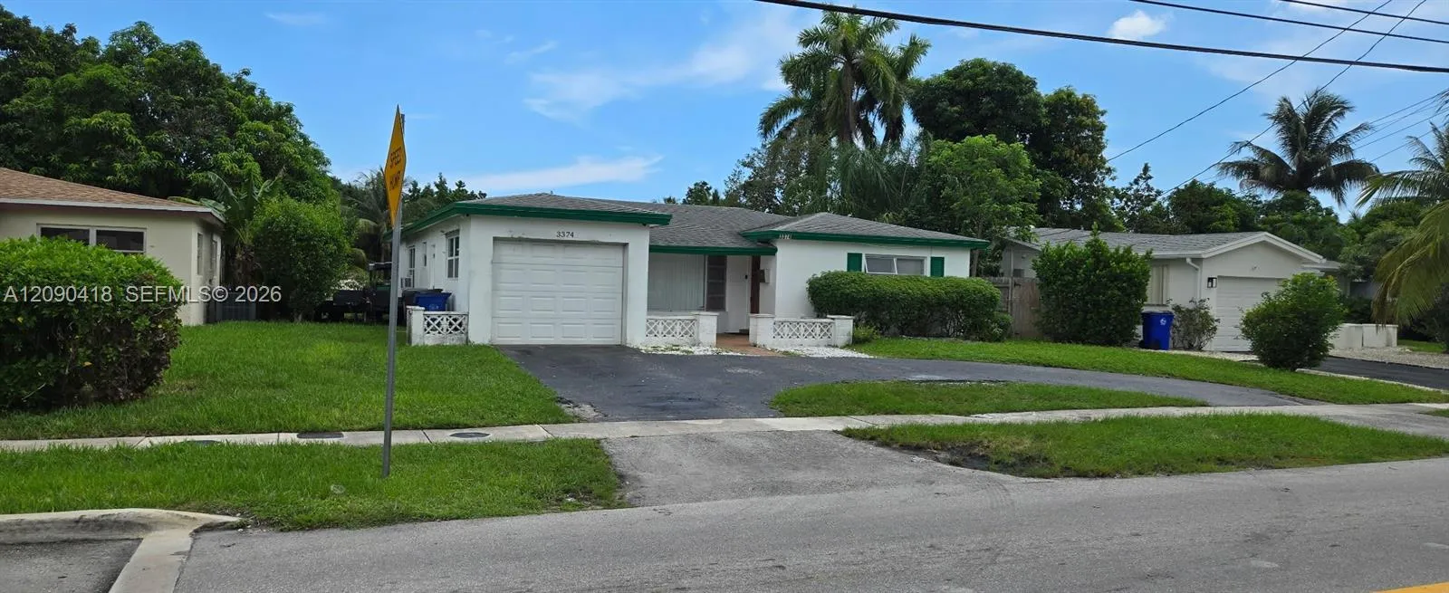 Foto de propiedad en 3374 NW 33rd Avenue, Lauderdale Lakes, FL 33309 Lauderdale Lakes con MLS# 