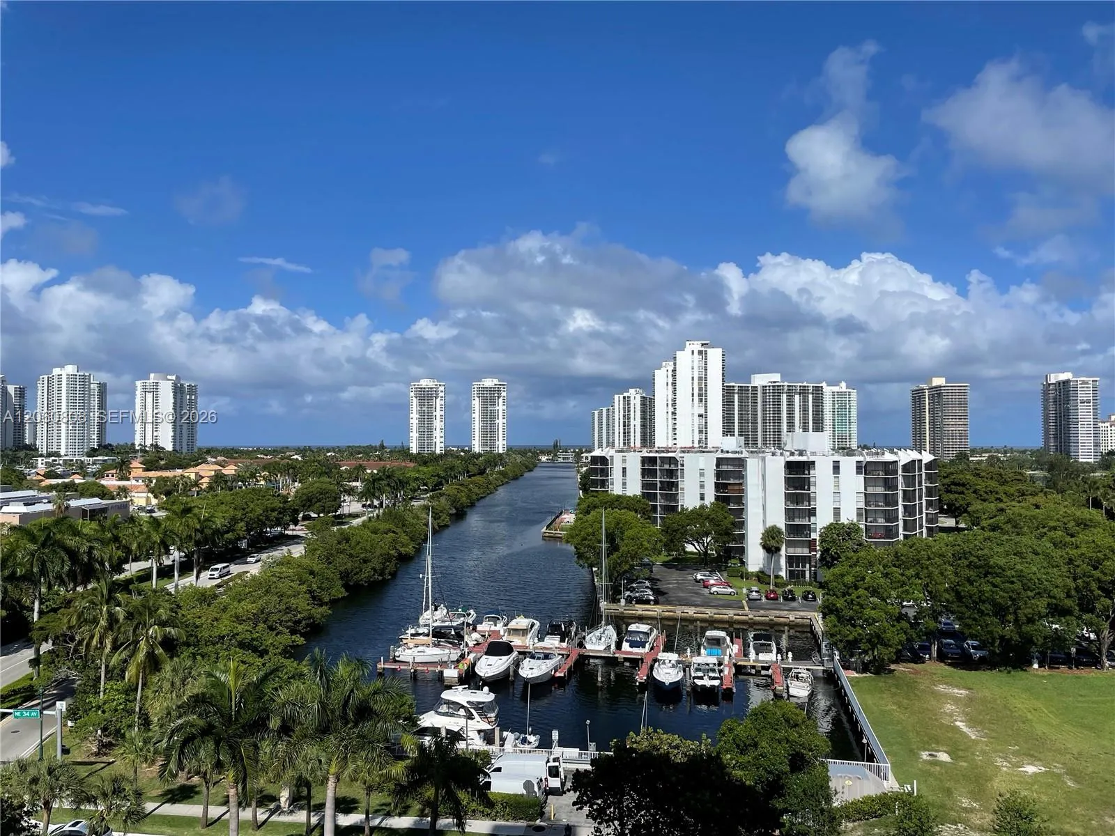 Foto de propiedad en 3375 N Country Club Drive 803, Aventura, FL 33180 Aventura con MLS# 