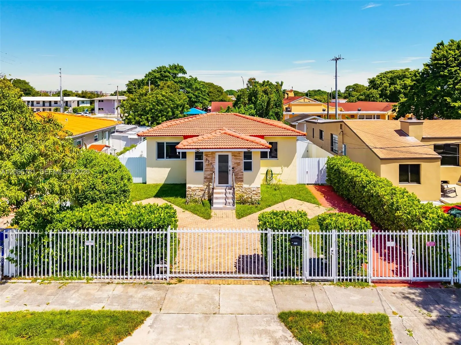 En Venta 3375 SW 1st Street, Miami, FL 33135, Miami, FL 33135