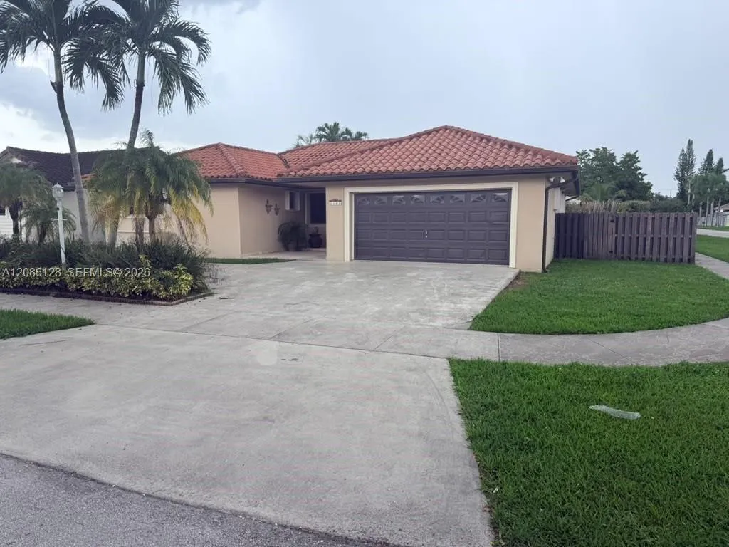 En Renta 3381 SW 140th Avenue, Miami, FL 33175, Miami, FL 33175