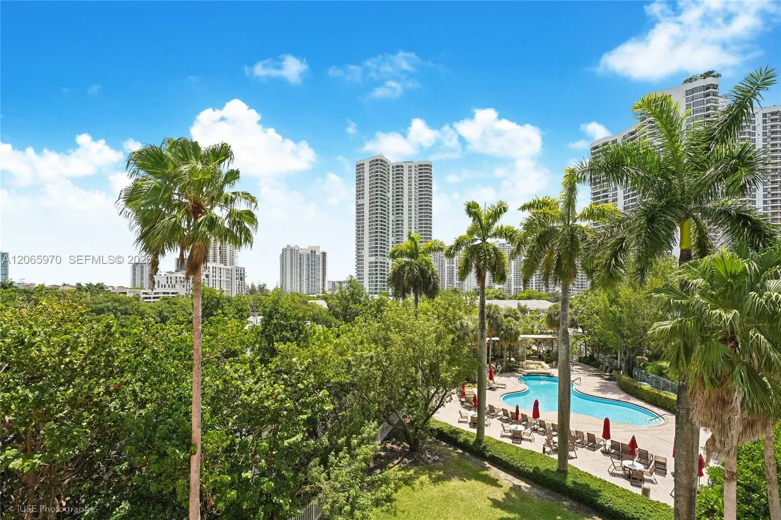 Foto de propiedad en 3400 NE 192nd Street 412, Aventura, FL 33180 Aventura con MLS# 