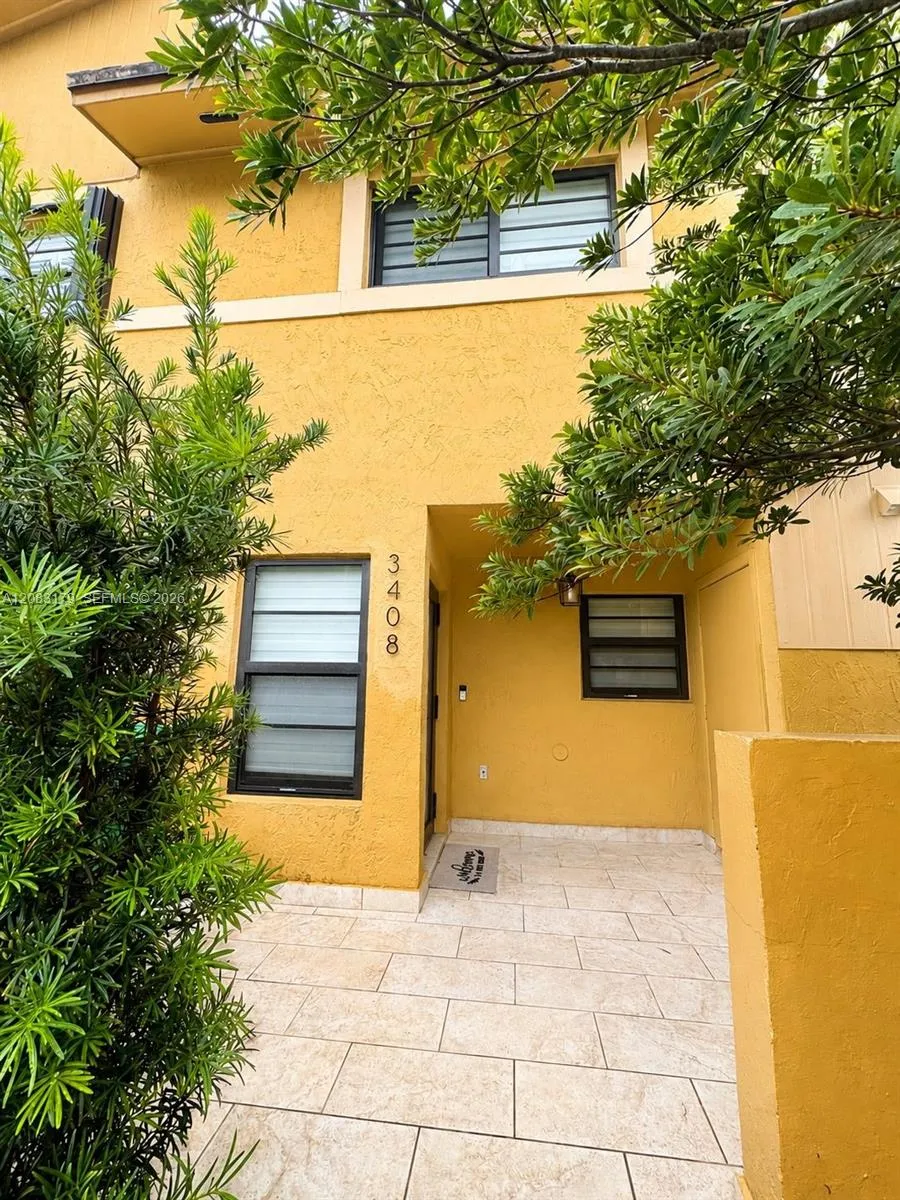 En Renta 3408 SW 112th Avenue 6-6, Miami, FL 33165, Miami, FL 33165