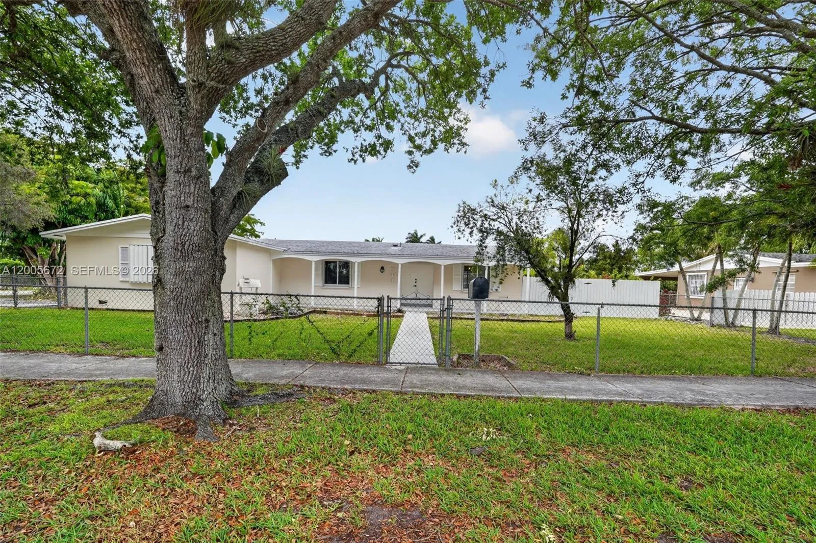 Vendido 341 NW 15th Street, Homestead, FL 33030, Homestead, FL 33030