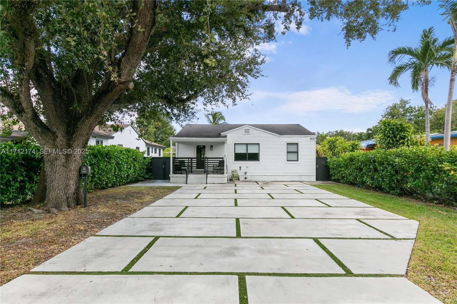 Foto de propiedad en 341 NW 67th Avenue, Miami Springs, FL 33166 Miami Springs con MLS# 