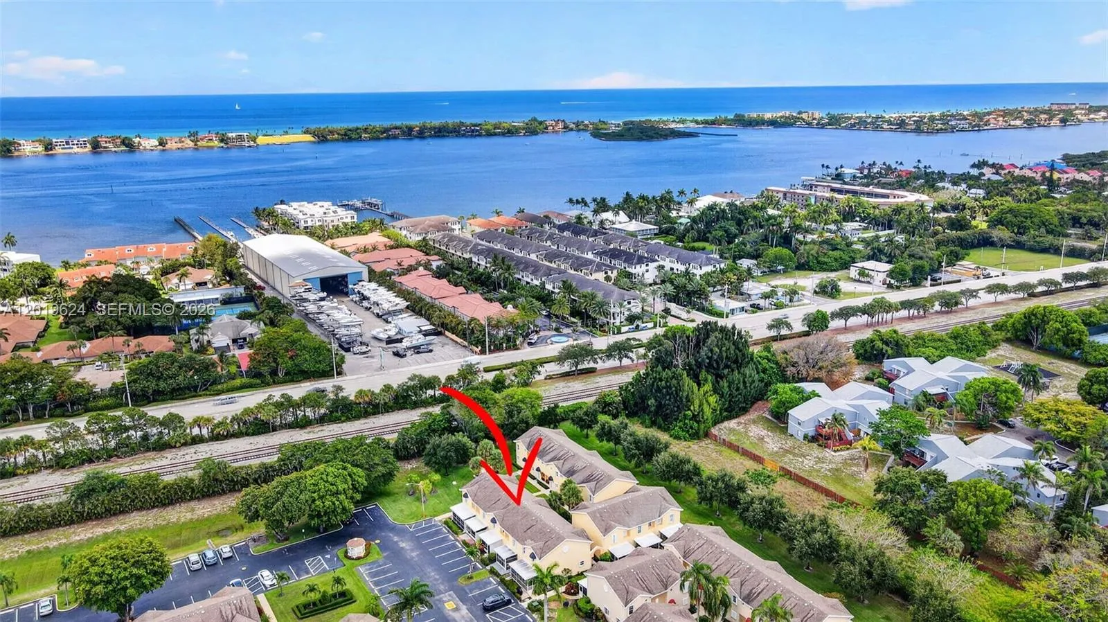 Foto de propiedad en 341 Waterside Drive 341, Hypoluxo, FL 33462 Hypoluxo con MLS# 