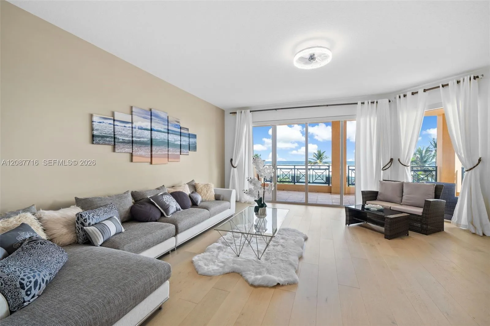 En Venta 3415 N Ocean Drive 204, Hollywood, FL 33019, Hollywood, FL 33019
