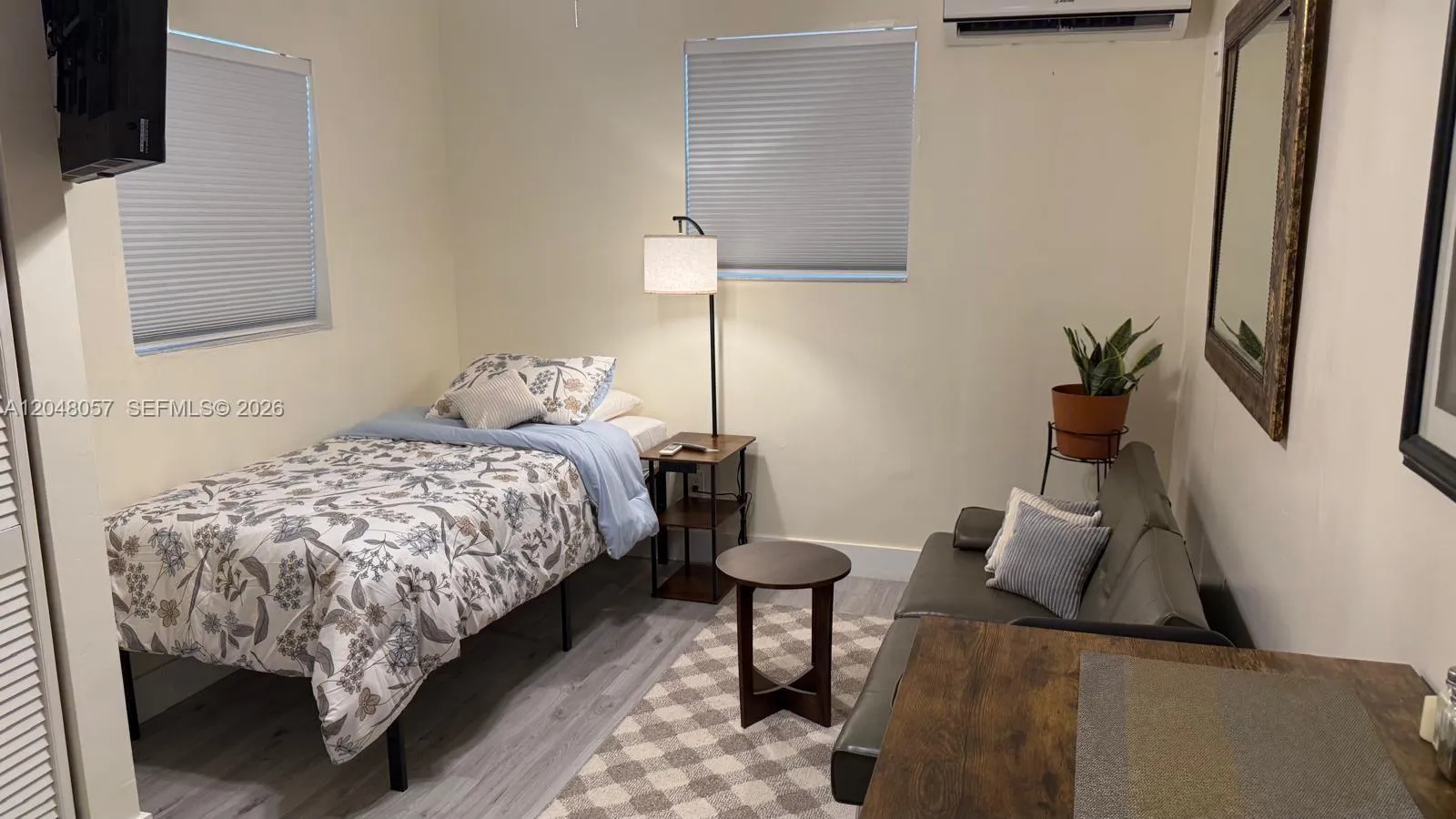 En Renta 3422 SW 25th Street, Miami, FL 33133, Miami, FL 33133