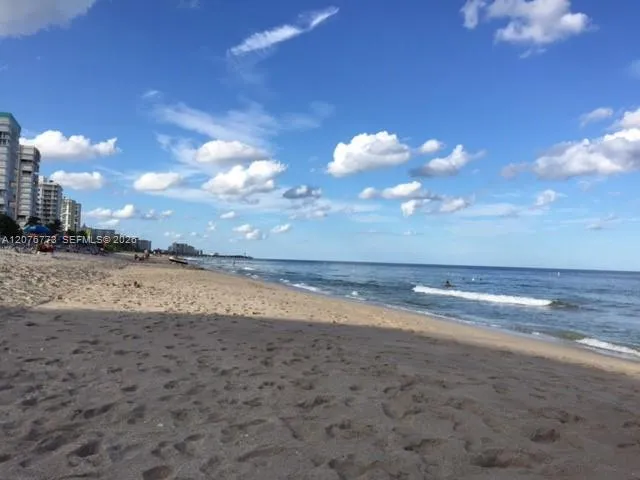 Foto de propiedad en 3424 SE 12th Street F5, Pompano Beach, FL 33062 Pompano Beach con MLS# 