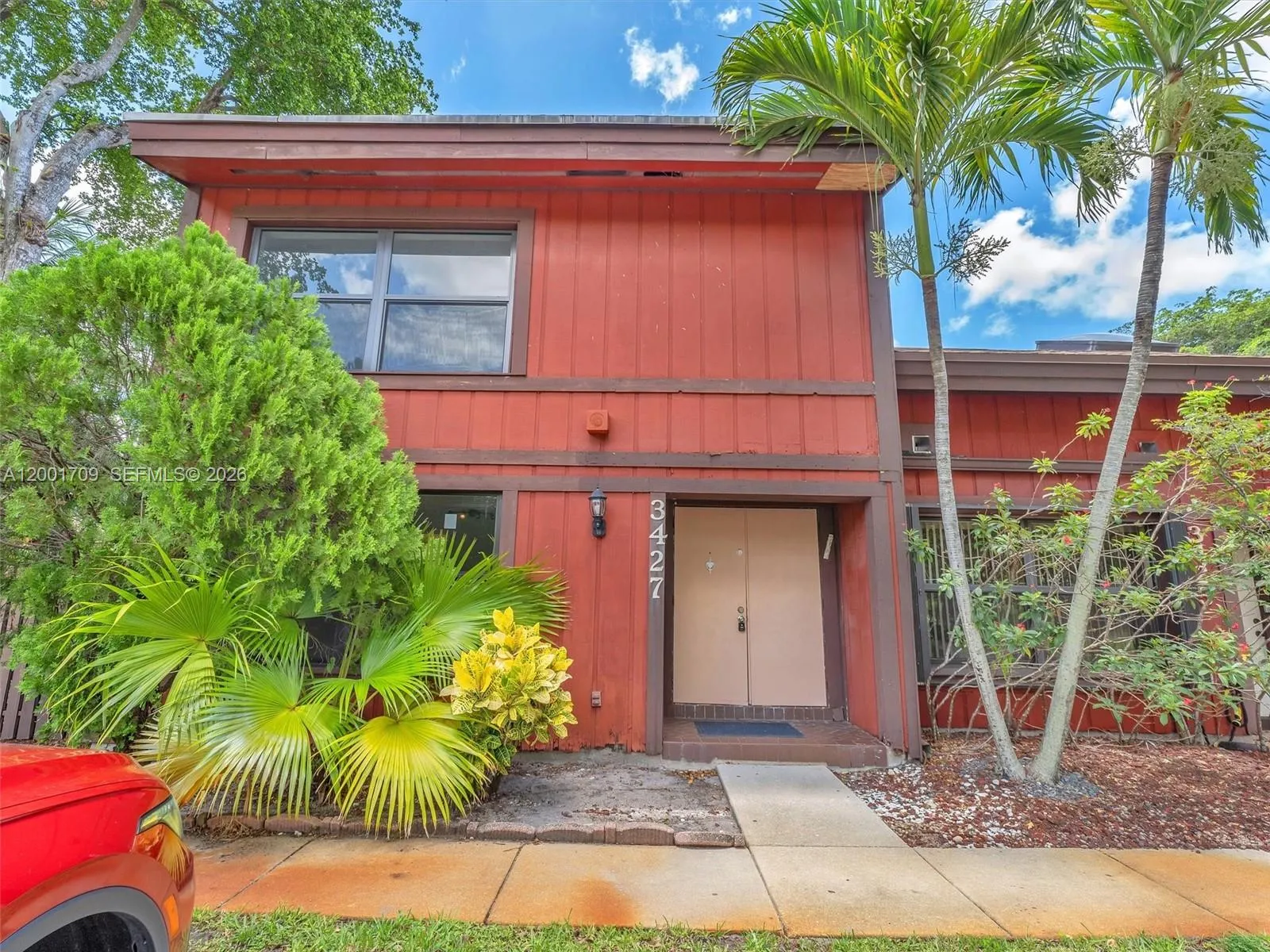 Foto de propiedad en 3427 Atlanta Drive, Hollywood, FL 33021 Hollywood con MLS# 