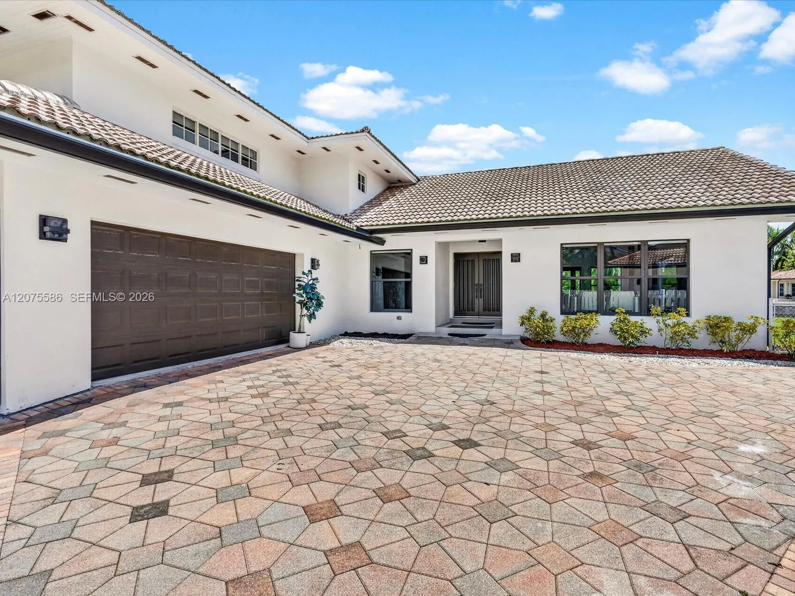 En Renta 343 Centre Island, Golden Beach, FL 33160, Golden Beach, FL 33160