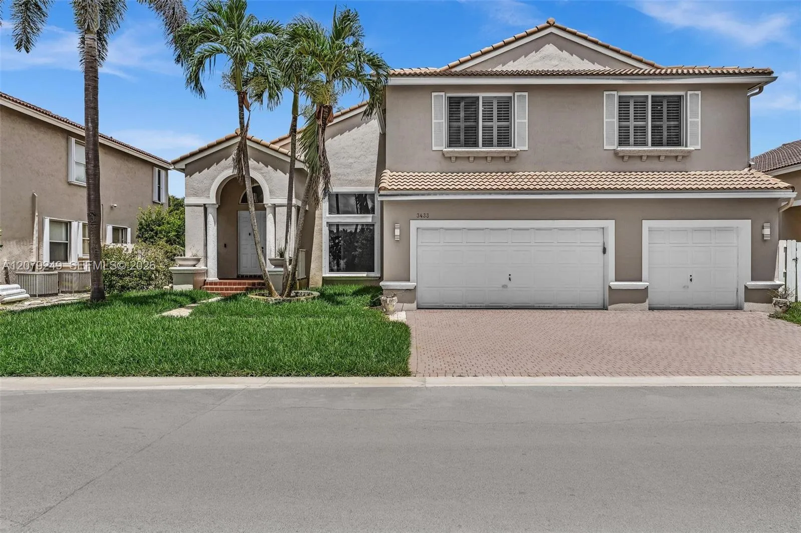 Foto de propiedad en 3433 SW 52nd Court, Hollywood, FL 33312 Hollywood con MLS# 
