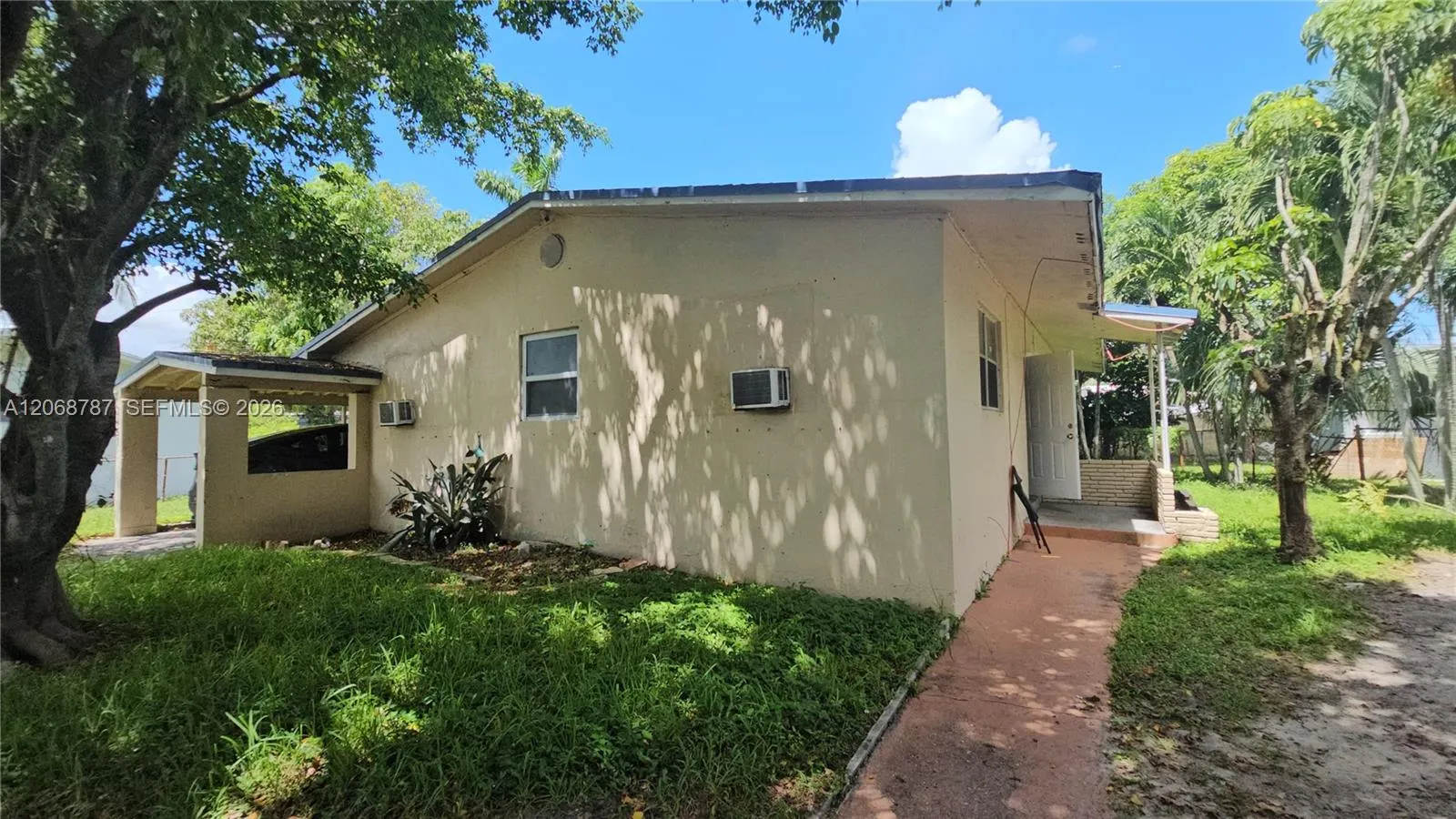 En Venta 3451 NW 2nd Street, Lauderhill, FL 33311, Lauderhill, FL 33311