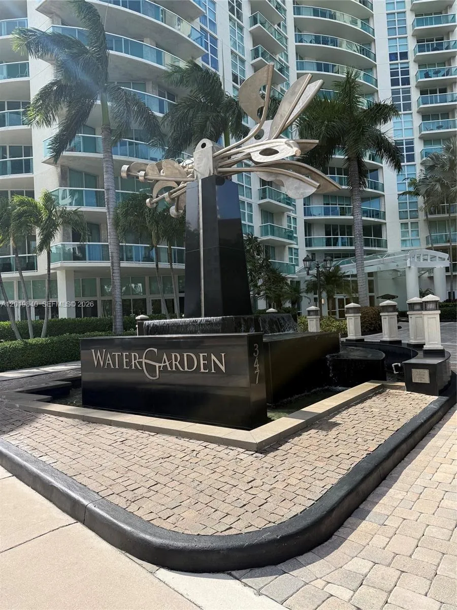 Foto de propiedad en 347 N New River Drive E 2205, Fort Lauderdale, FL 33301 Fort Lauderdale con MLS# 