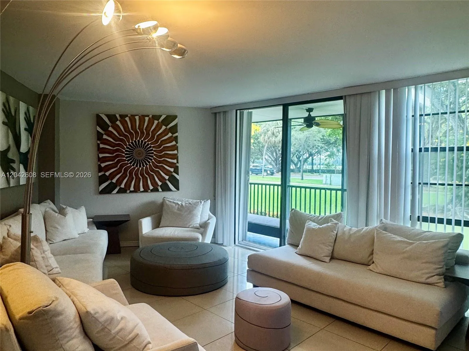 Foto de propiedad en 3475 N Country Club Drive 105, Aventura, FL 33180 Aventura con MLS# 