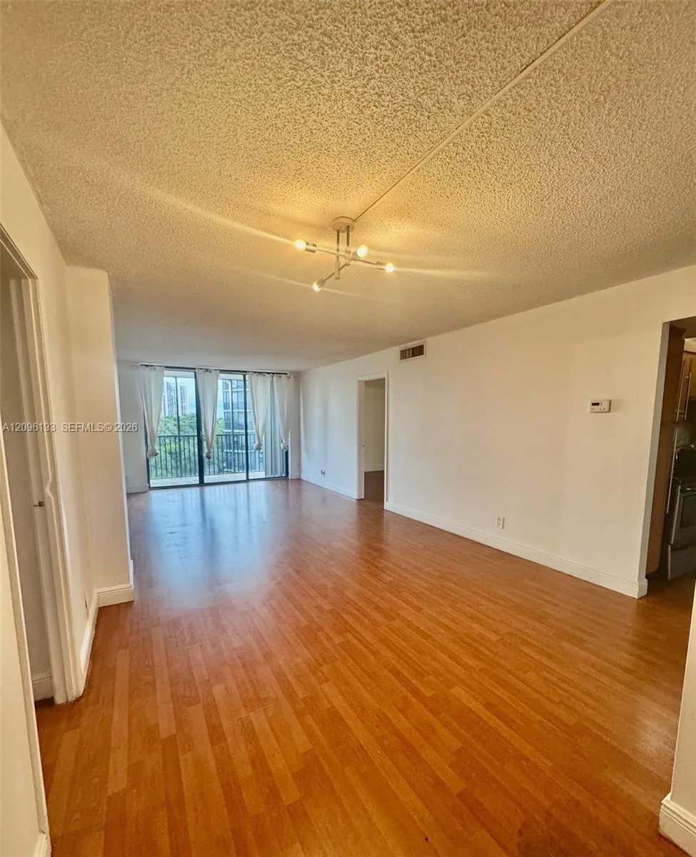 En Venta 3475 N Country Club Drive 601, Aventura, FL 33180, Aventura, FL 33180