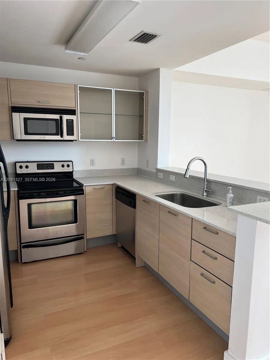 Foto de propiedad en 350 NE 24th Street 407, Miami, FL 33137 Miami con MLS# 