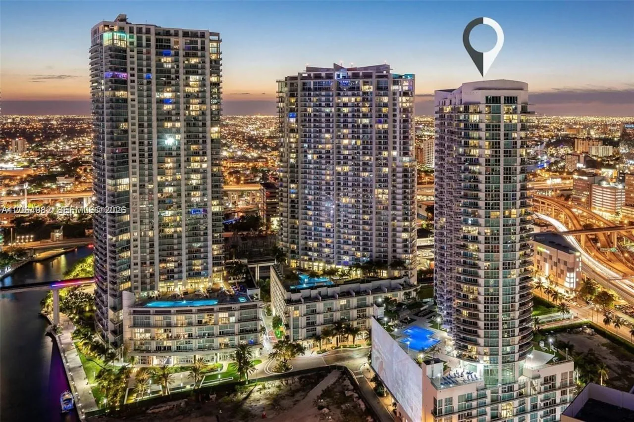 Foto de propiedad en 350 S Miami Avenue 2714, Miami, FL 33130 Miami con MLS# 