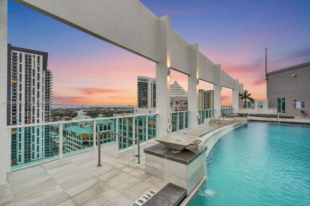 Vendido 350 SE 2nd Street 1250, Fort Lauderdale, FL 33301, Fort Lauderdale, FL 33301