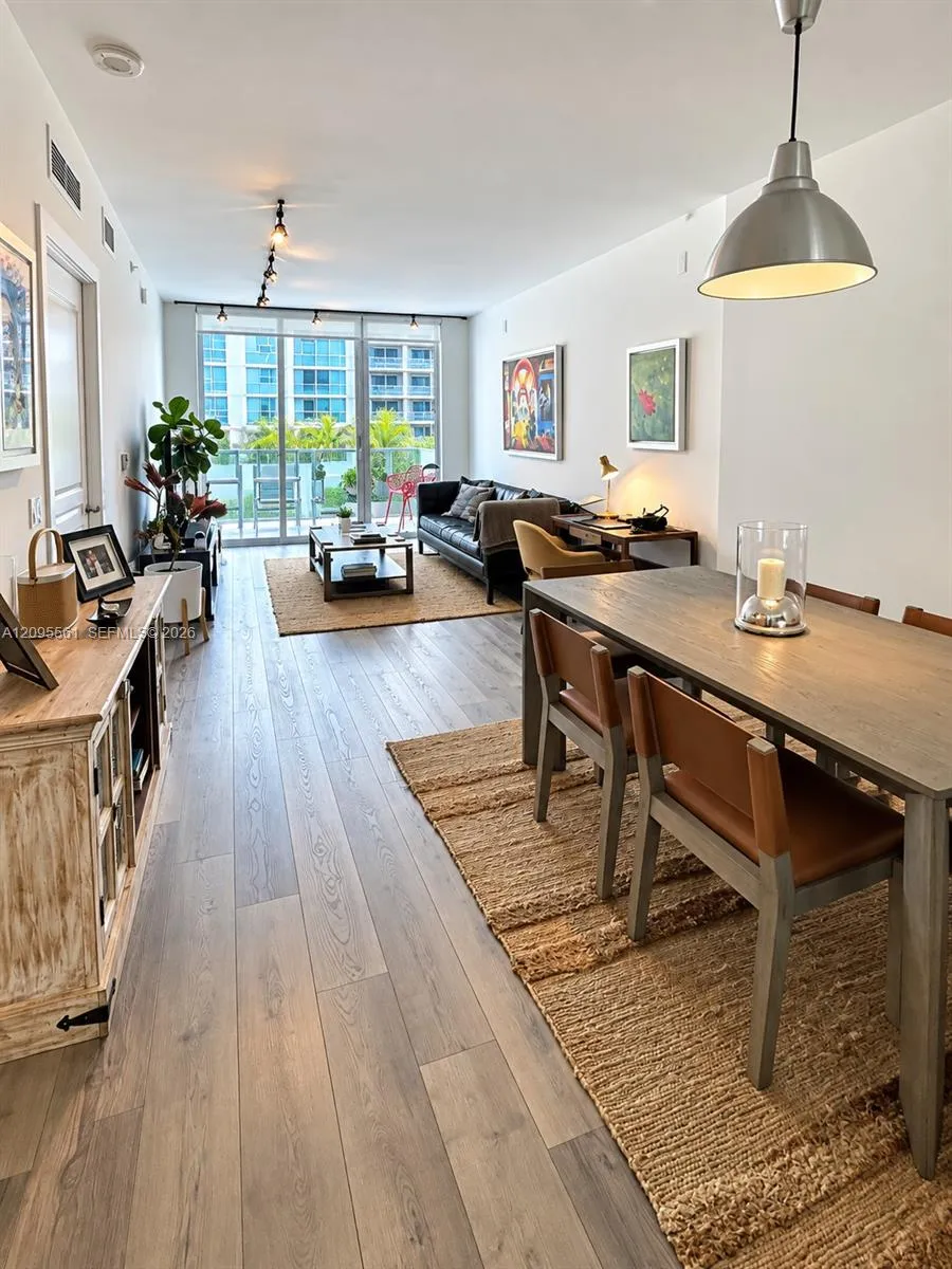 En Venta 350 SE 2nd Street 680, Fort Lauderdale, FL 33301, Fort Lauderdale, FL 33301