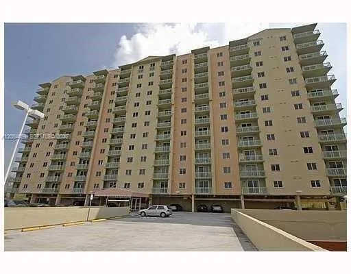 En Renta 3500 Coral Way 1202, Miami, FL 33145, Miami, FL 33145
