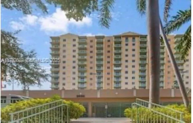 En Venta 3500 Coral Way 513, Miami, FL 33145, Miami, FL 33145
