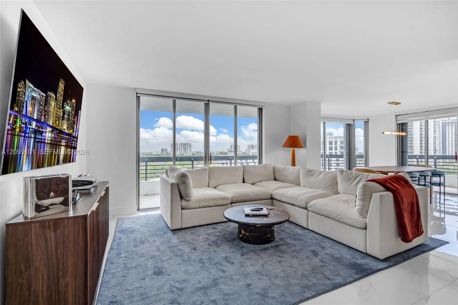 En Renta 3500 Mystic Pointe Drive 1205, Aventura, FL 33180, Aventura, FL 33180