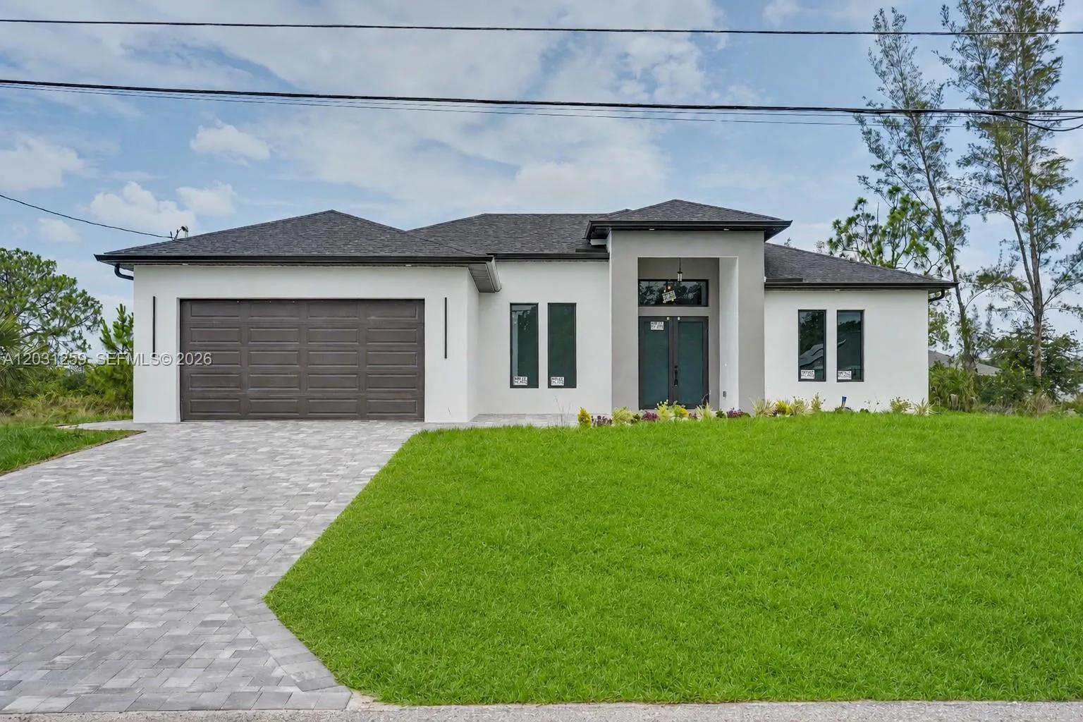 Vendido 3500 NE 17th Place, Cape Coral, FL 33909, Cape Coral, FL 33909