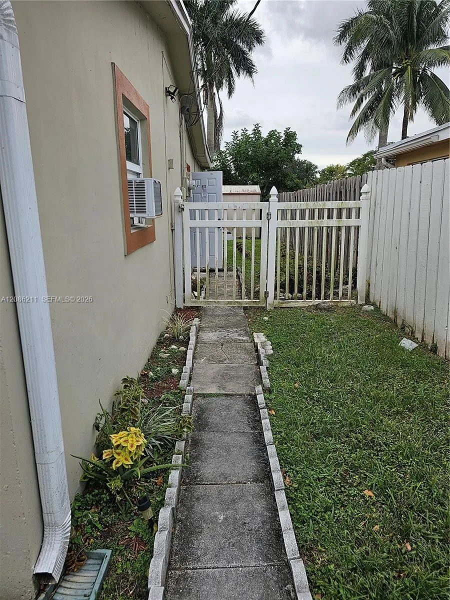 En Renta 3500 NW 39th Street 0, Lauderdale Lakes, FL 33309, Lauderdale Lakes, FL 33309