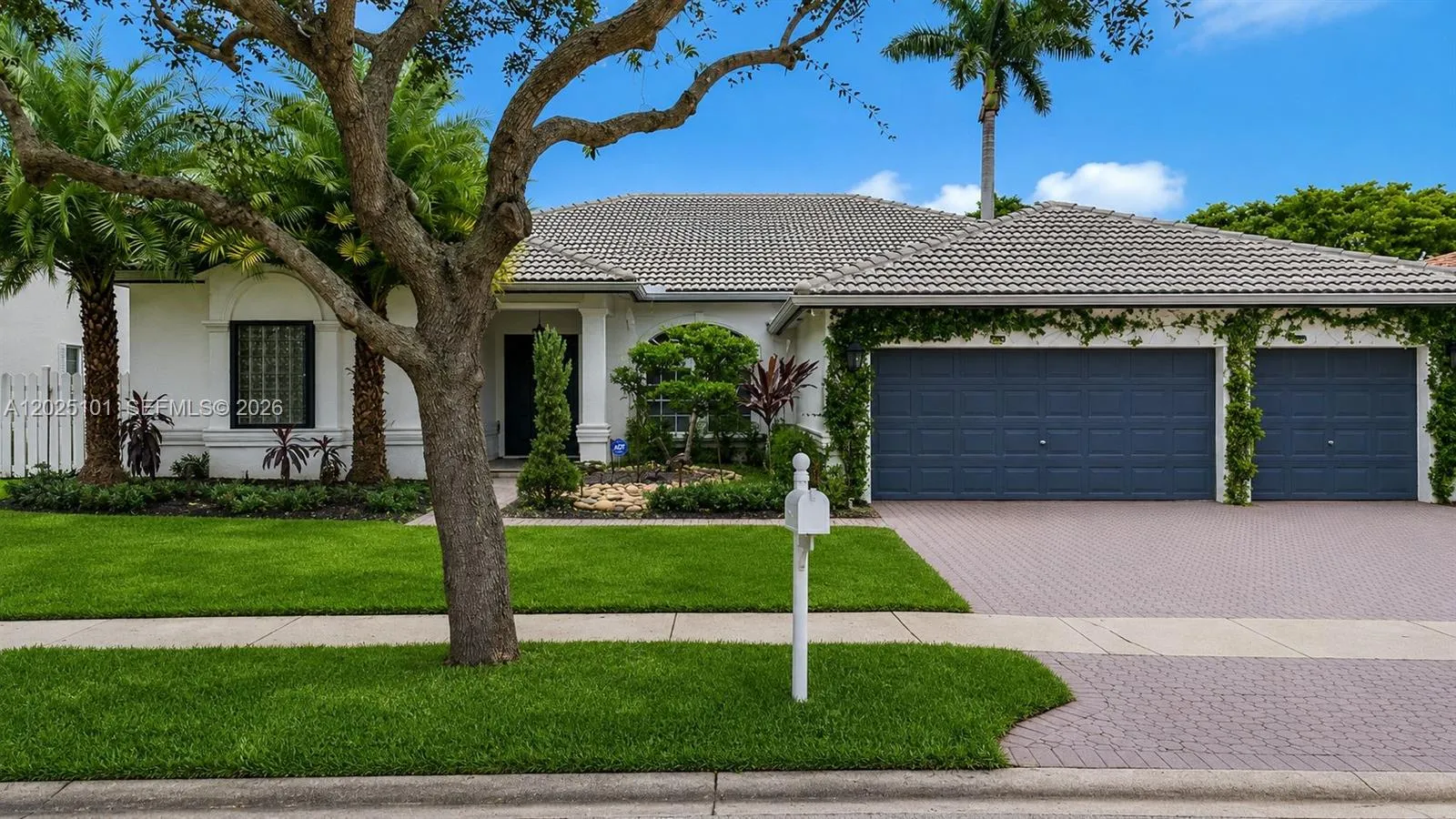 Foto de propiedad en 3500 SW 147th Avenue, Miramar, FL 33027 Miramar con MLS# 