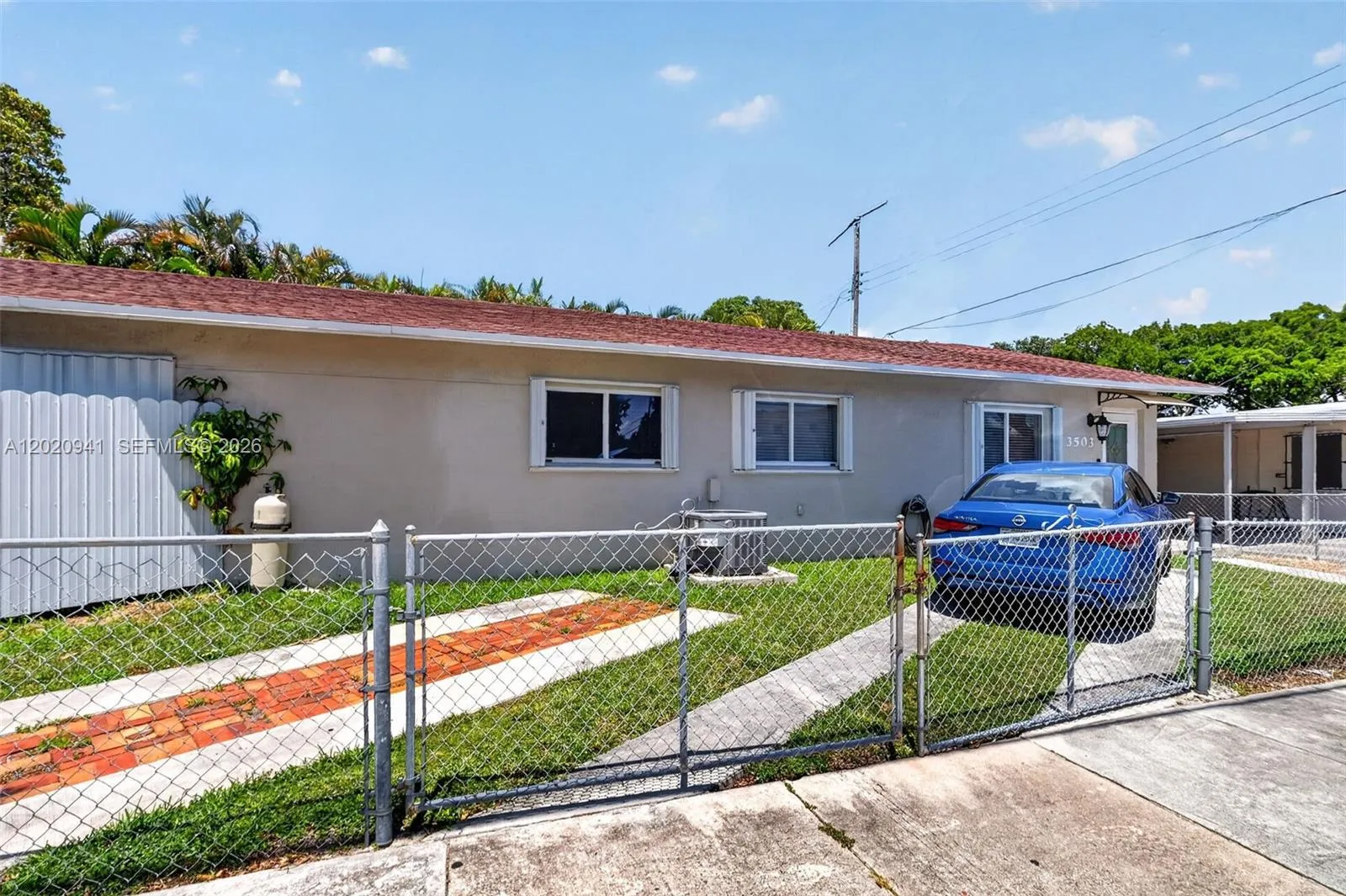 Vendido 3501 SW 12th Street, Miami, FL 33135, Miami, FL 33135