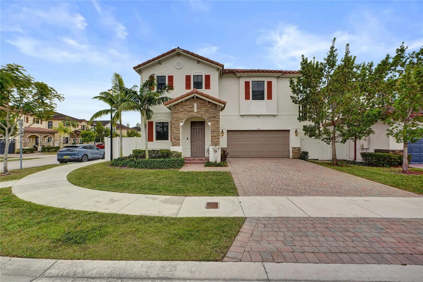 Foto de propiedad en 3504 W 94th Street, Hialeah, FL 33018 Hialeah con MLS# 