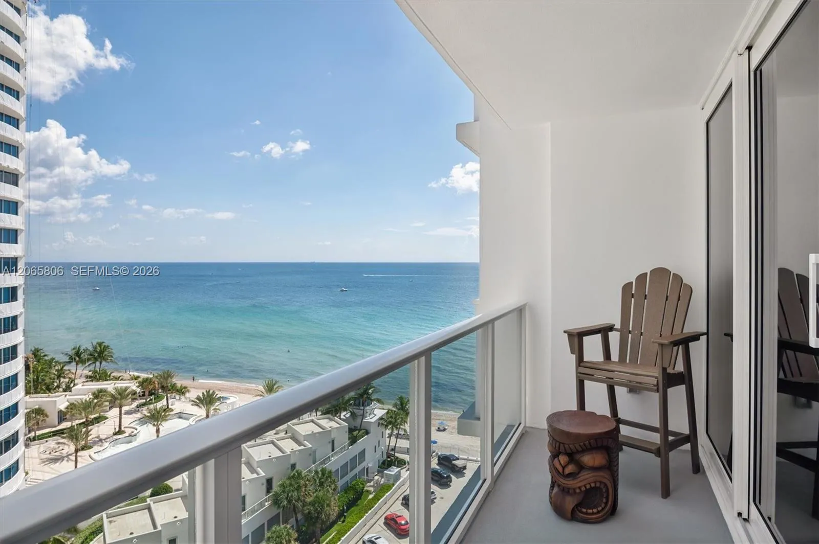 Foto de propiedad en 3505 S Ocean Drive 1208, Hollywood, FL 33019 Hollywood con MLS#