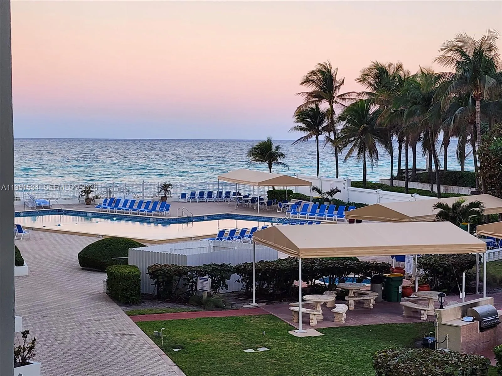 Foto de propiedad en 3505 S Ocean Drive 218, Hollywood, FL 33019 Hollywood con MLS#