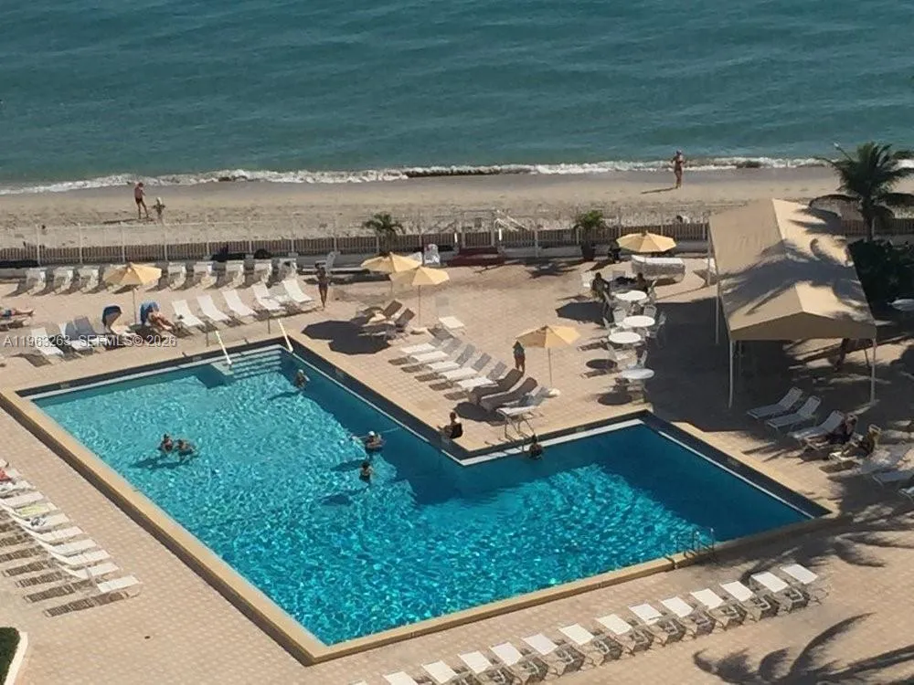 Foto de propiedad en 3505 S Ocean Drive 502, Hollywood, FL 33019 Hollywood con MLS#