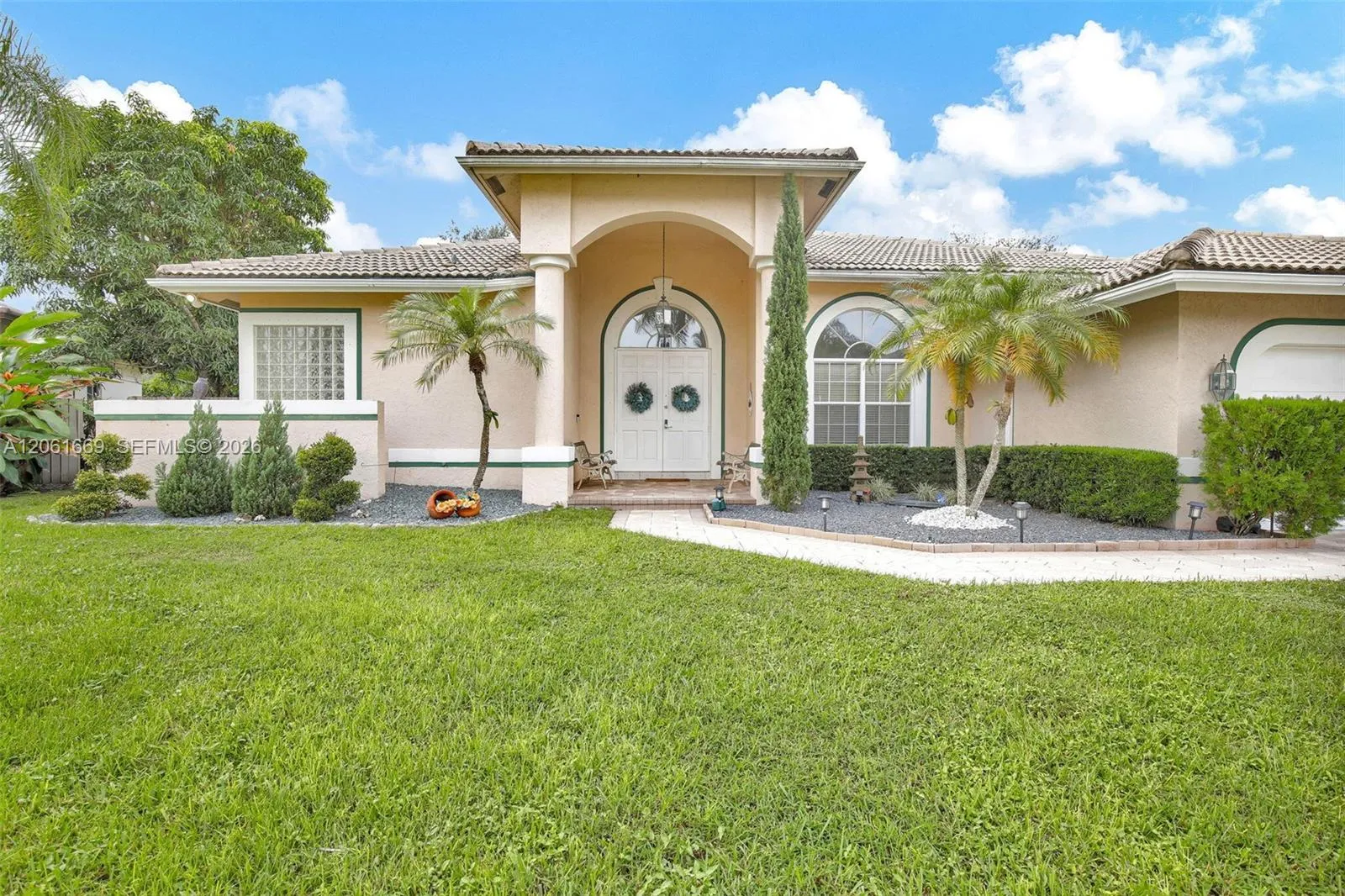 En Venta 351 NW 110th Avenue, Plantation, FL 33324, Plantation, FL 33324