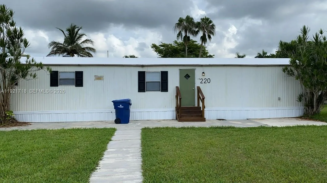 Foto de propiedad en 35250 SW 177th Court 220, Homestead, FL 33034 Homestead con MLS# 