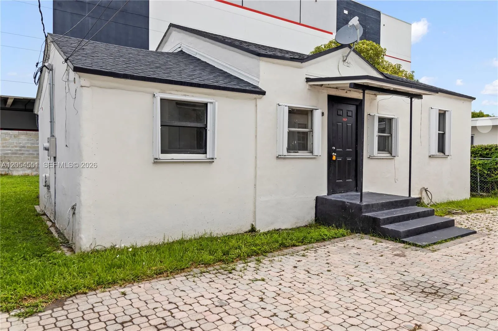 En Venta 3527 NW 34th Street, Miami, FL 33142, Miami, FL 33142