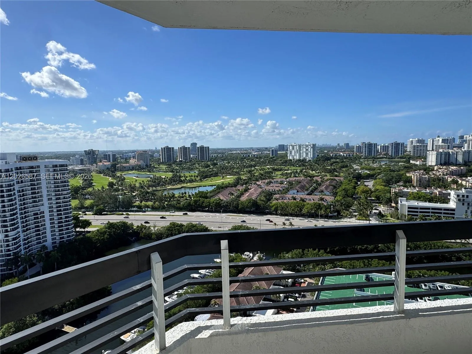 En Renta 3530 Mystic Pointe Drive 2709, Aventura, FL 33180, Aventura, FL 33180