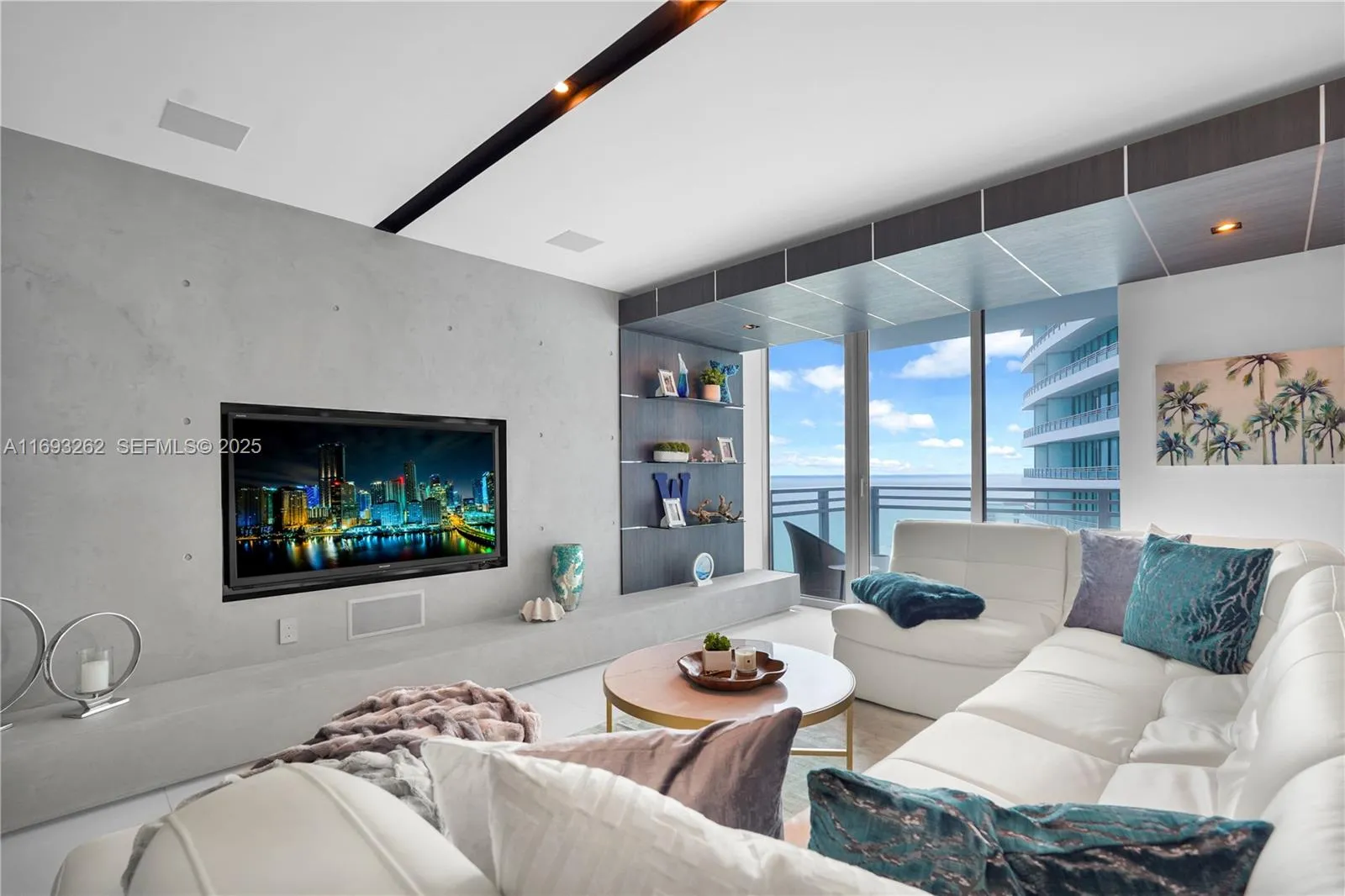 Foto de propiedad en 3535 S Ocean Drive 2104, Hollywood, FL 33019 Hollywood con MLS# 