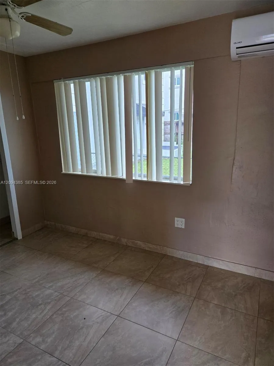 En Venta 354 W 19th Street, Hialeah, FL 33010, Hialeah, FL 33010