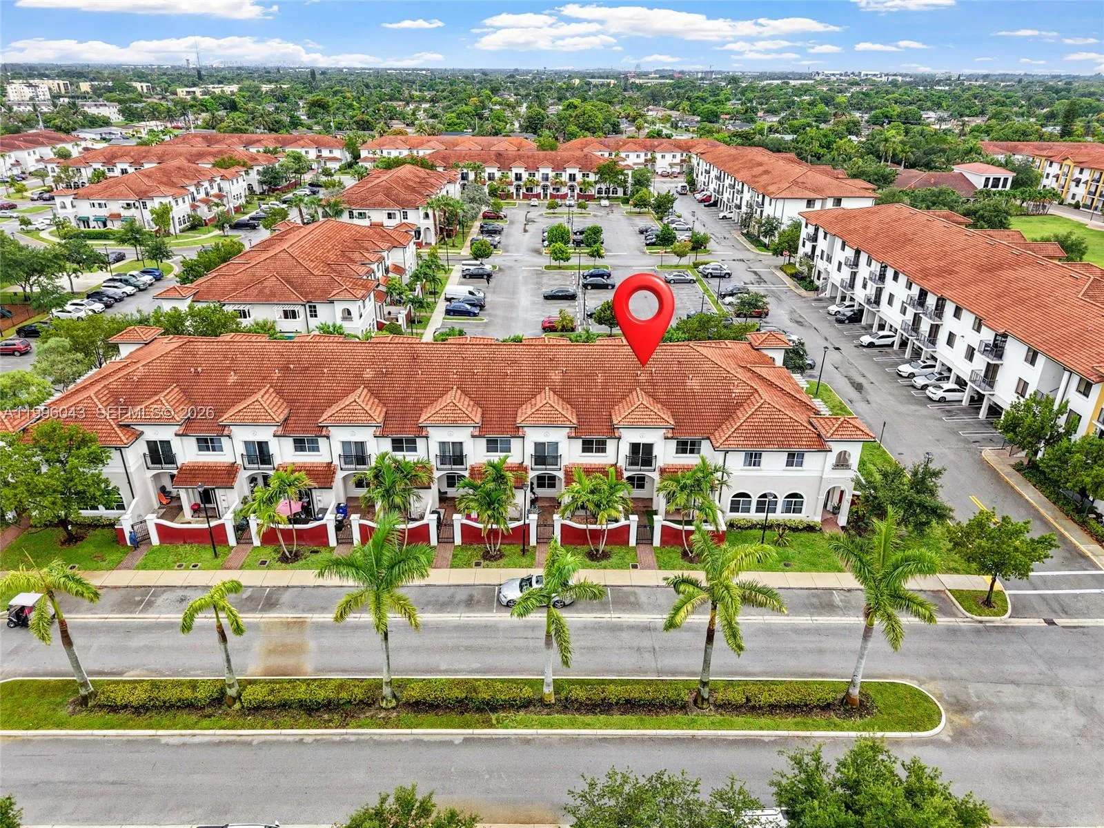 Foto de propiedad en 3540 NW 30th Place, Lauderdale Lakes, FL 33311 Lauderdale Lakes con MLS# 