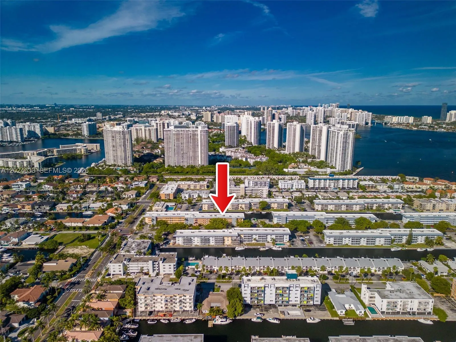 Vendido 3551 NE 169th Street 301, North Miami Beach, FL 33160, North Miami Beach, FL 33160