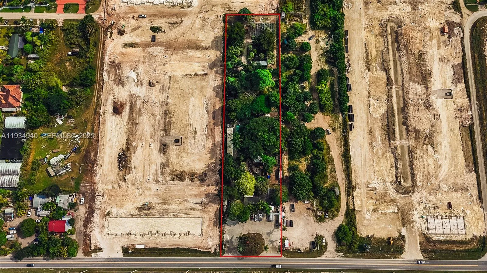 Foto de propiedad en 35601 SW 192nd Avenue, Homestead, FL 33034 Homestead con MLS# 