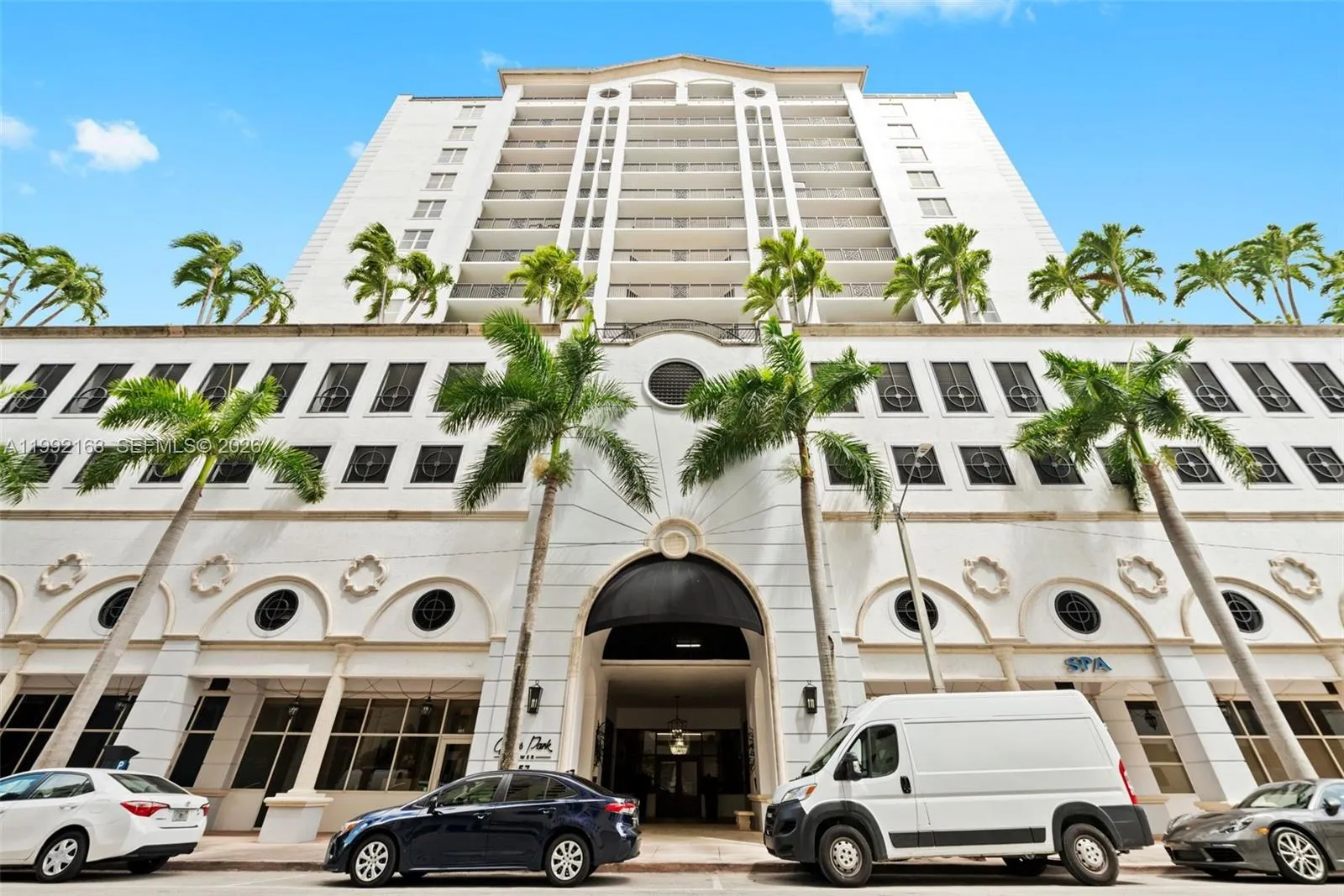 Vendido 357 Almeria Avenue 1006, Coral Gables, FL 33134, Coral Gables, FL 33134