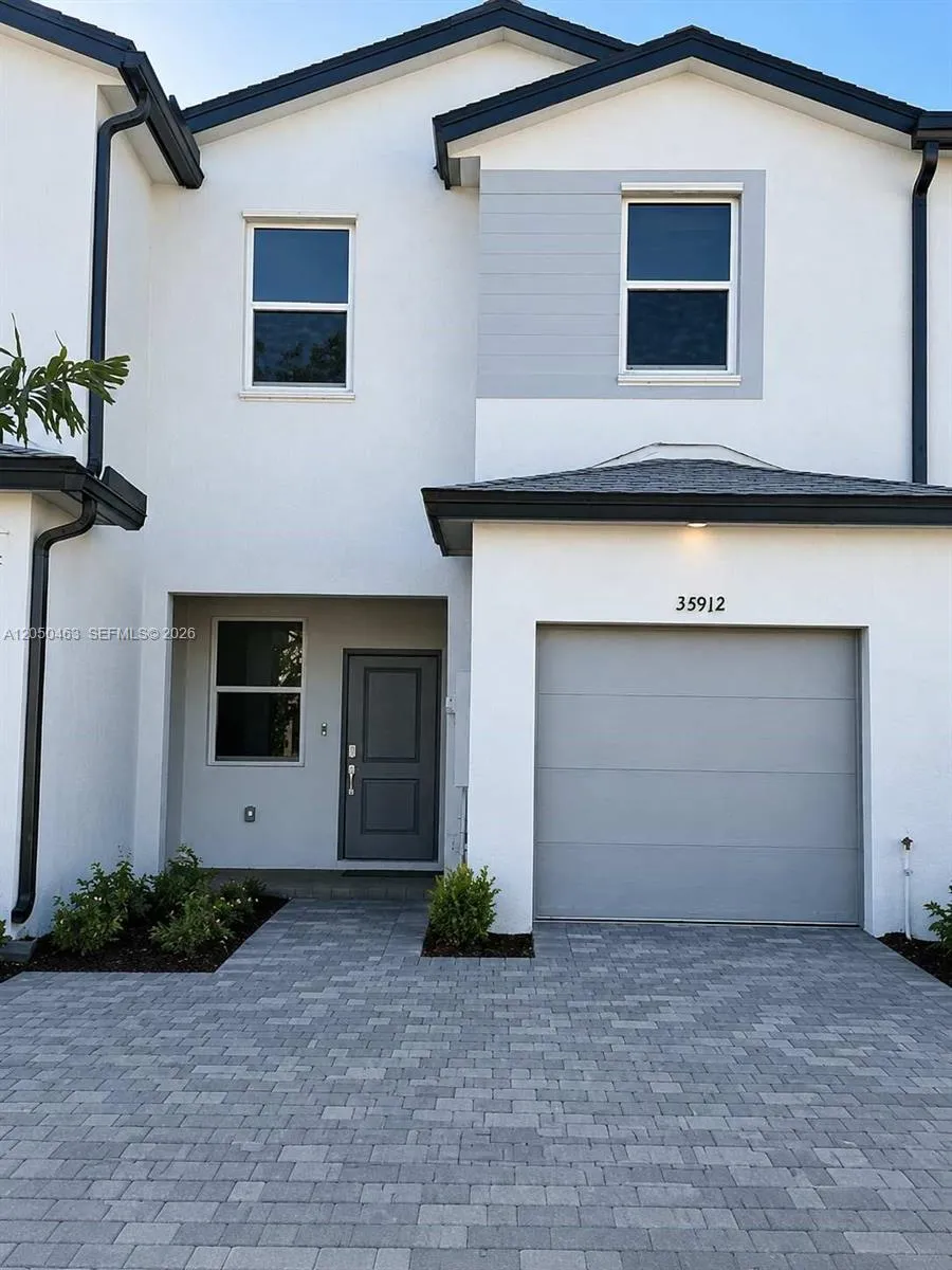 Foto de propiedad en 35912 SW 179th Path, Homestead, FL 33034 Homestead con MLS# 