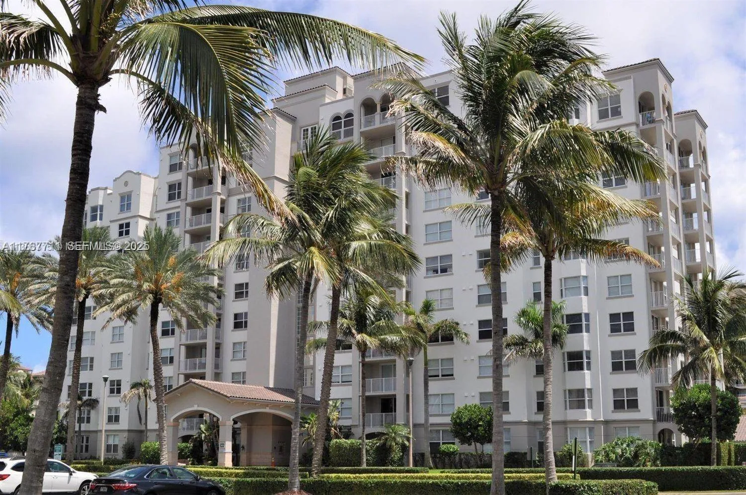 Foto de propiedad en 3594 S Ocean Boulevard 402, Highland Beach, FL 33487 Highland Beach con MLS# 