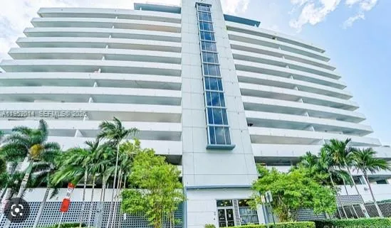 En Venta 36 NW 6th Avenue 603, Miami, FL 33128, Miami, FL 33128